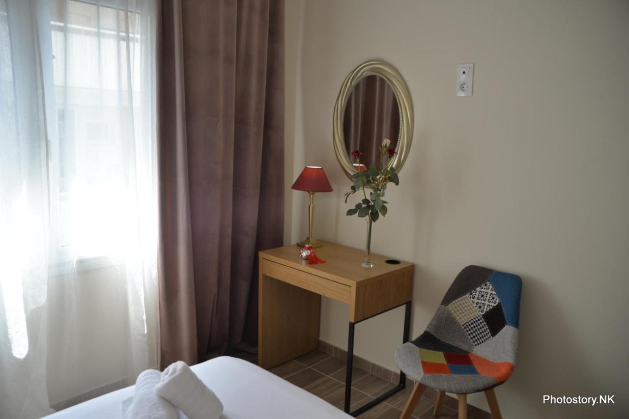 Kynosargous Square's Apartment *