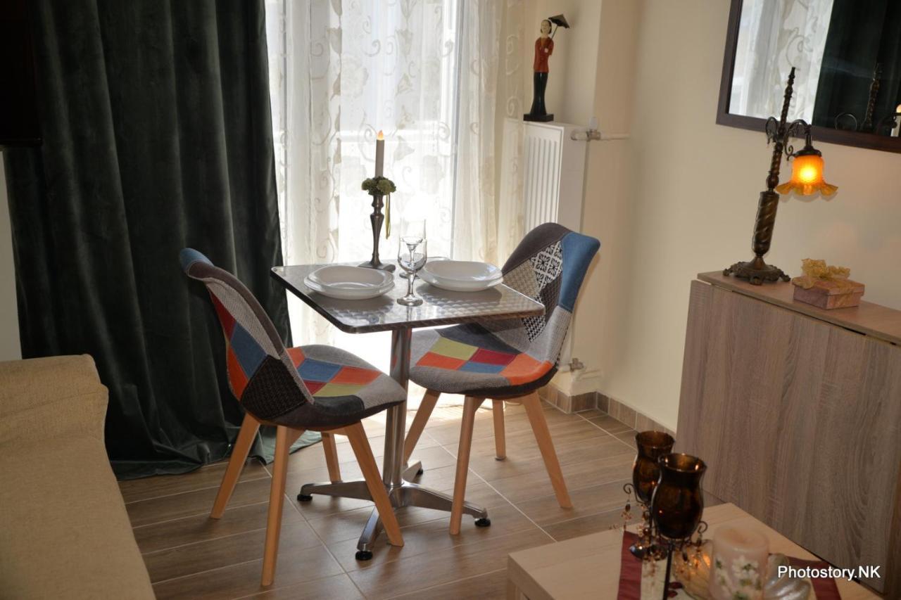 Kynosargous Square's Apartment Athens